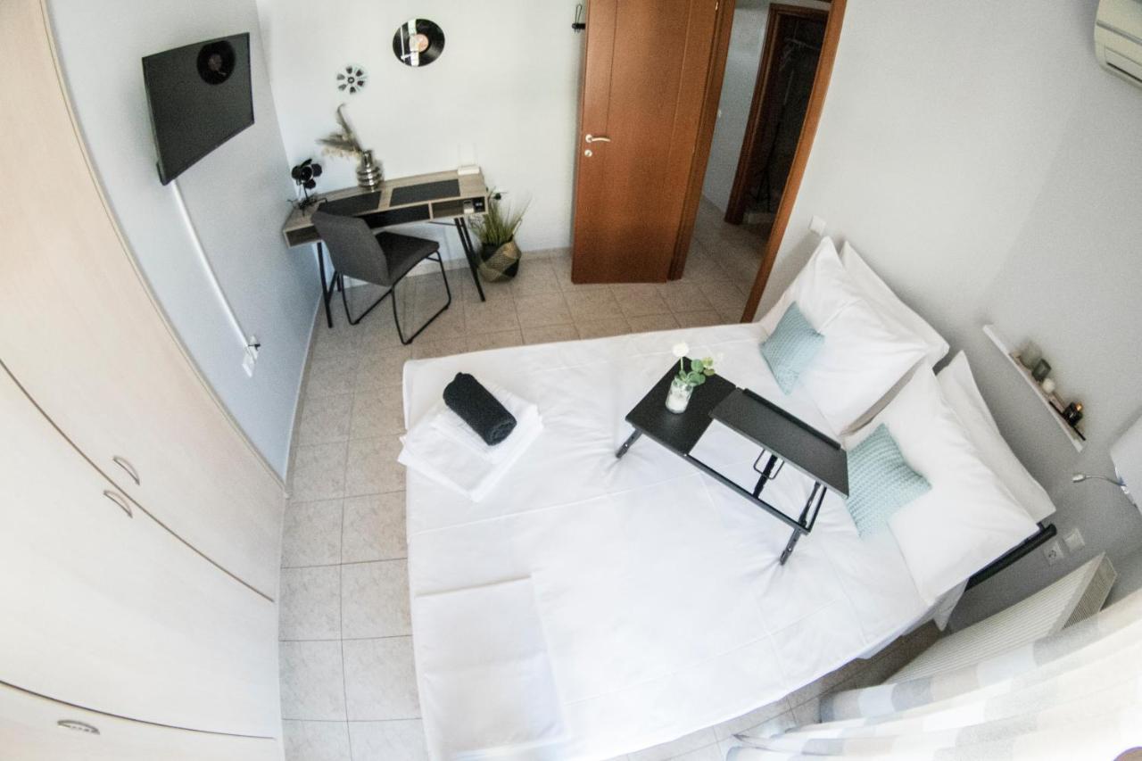 Menta Retro - Central Spot Apartments Volos Eksteriør bilde